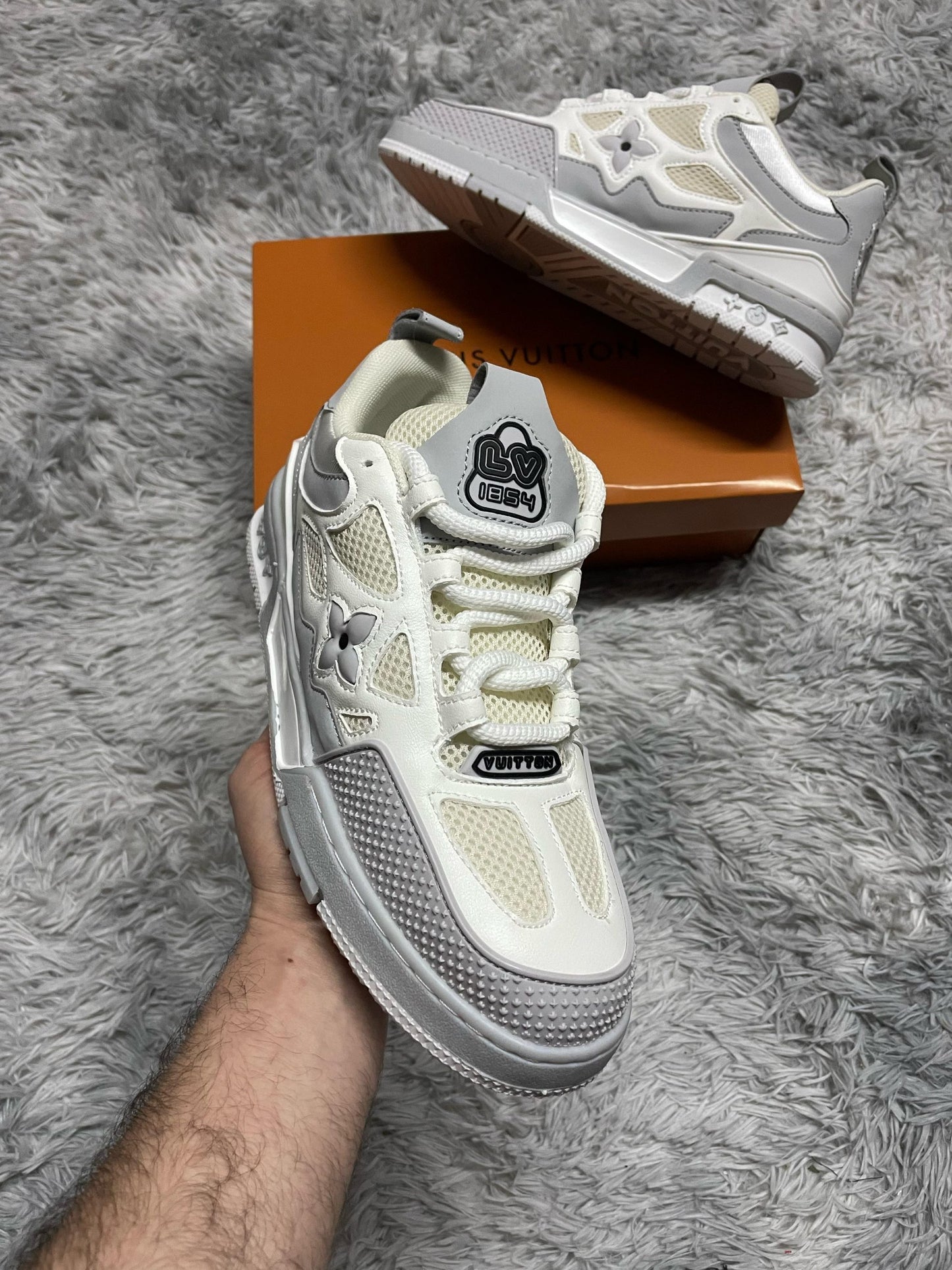 Louis Vuitton Skate Gris Blanco