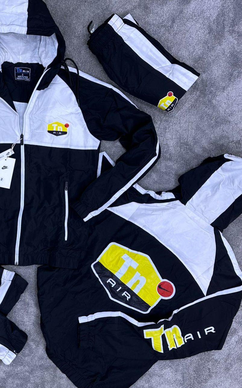 Chandal Nike TN Negro Blanco