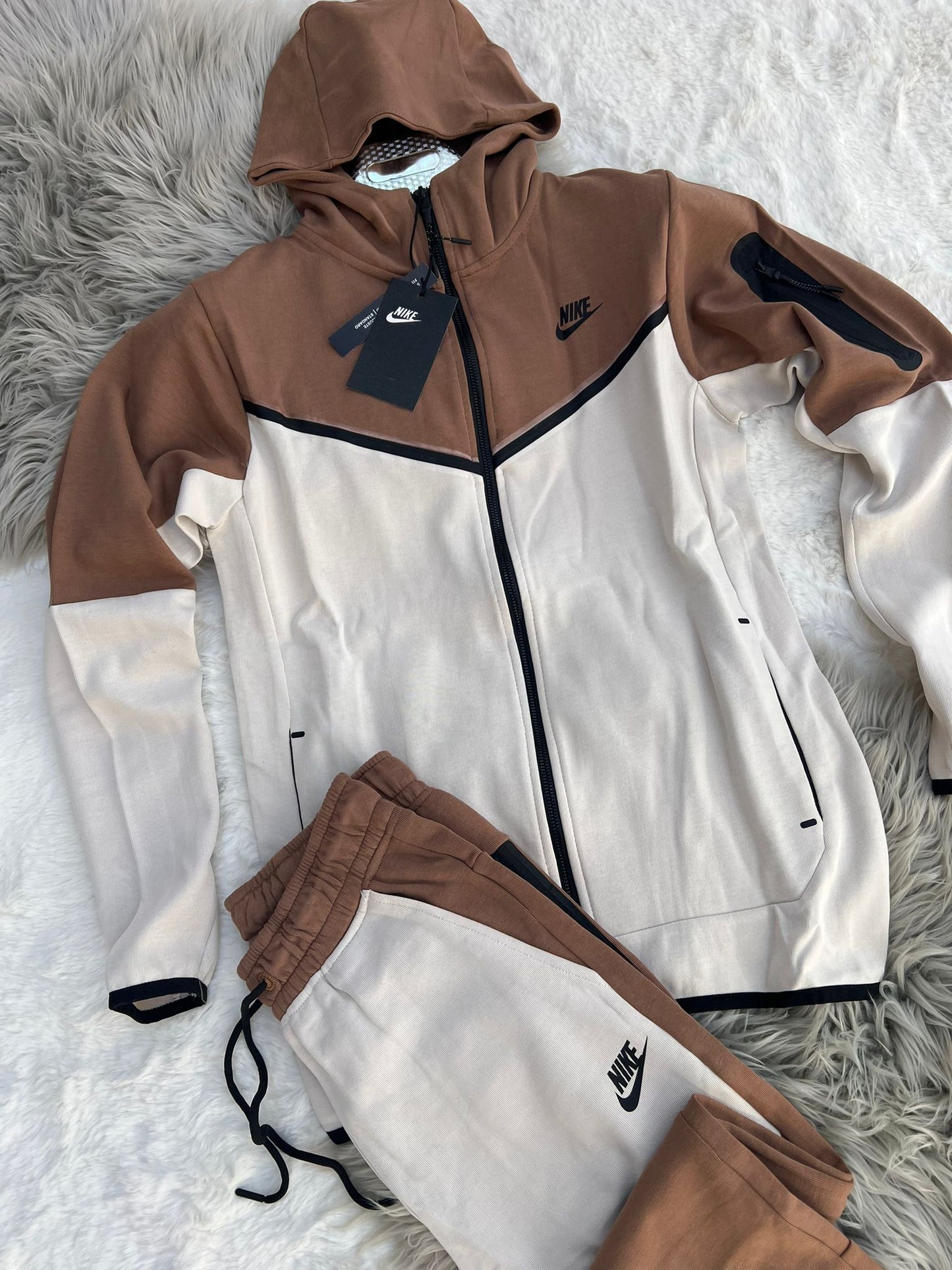 Chandal Nike Tech Fleece Marron Gris