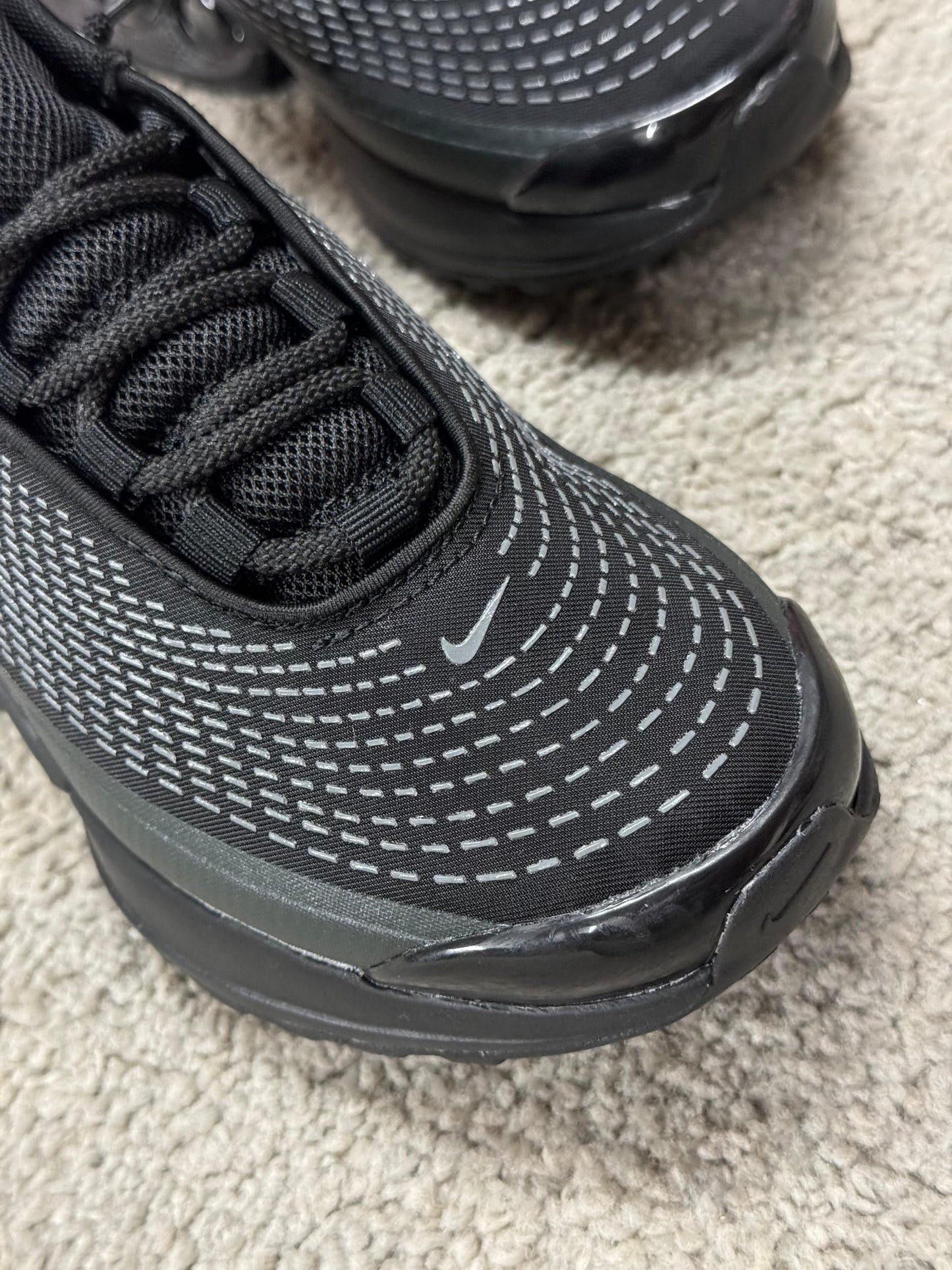 Nike Air Max DN Negro