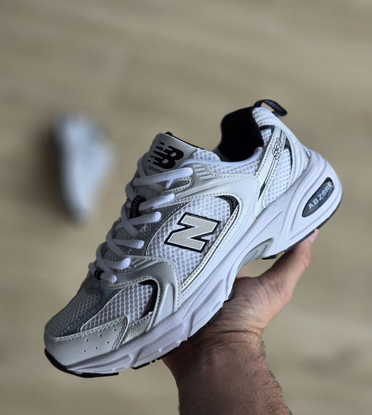 New Balance 530 Blanco Negro