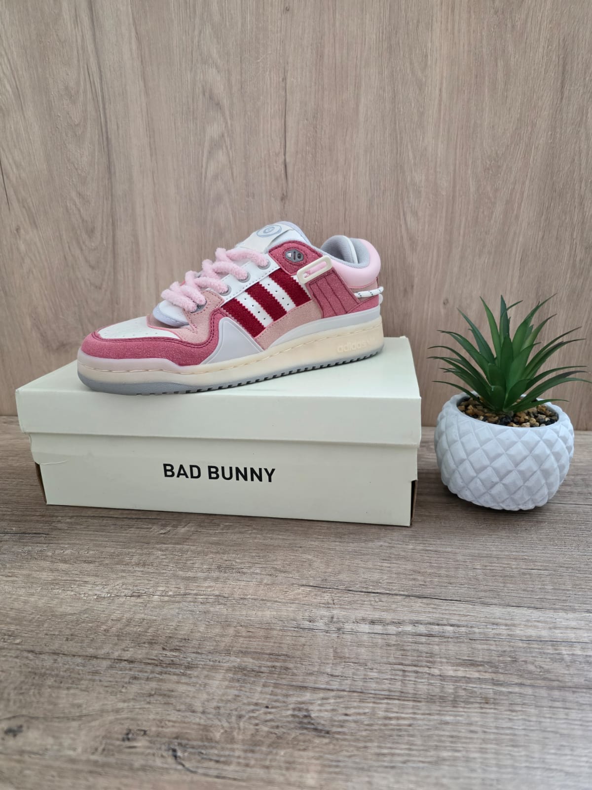 Adidas Bad Bunny Forum Rosa