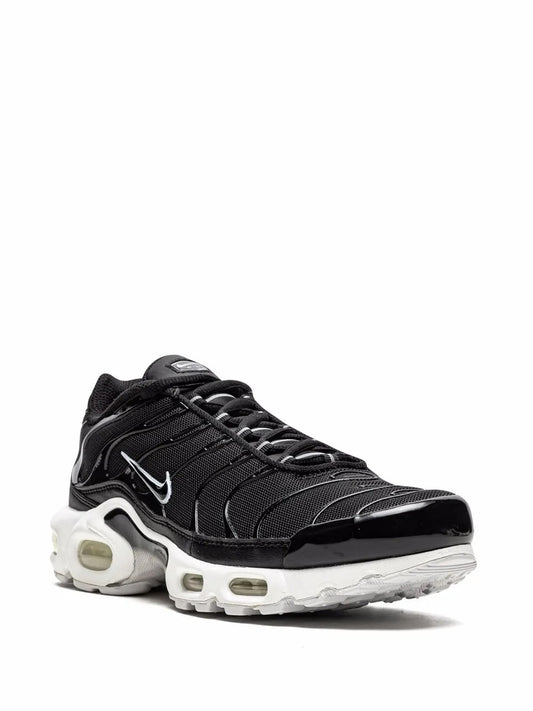 Nike TN Negro Suela Blanca