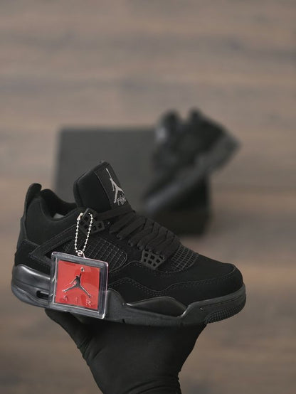 Jordan Retro 4 Gato Negro