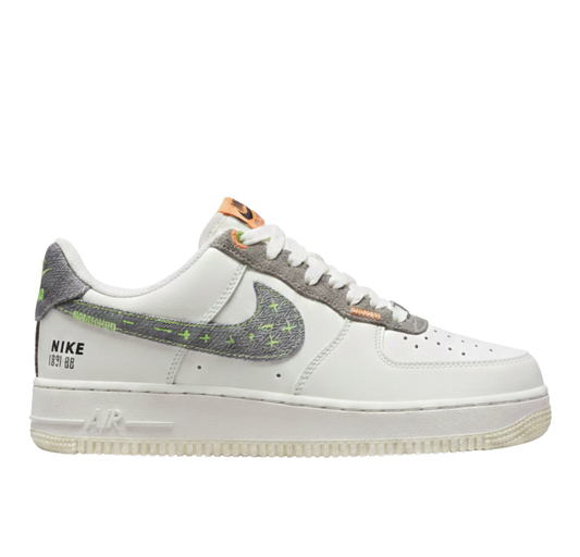 Nike Air Force 1 Blancas Logo Gris