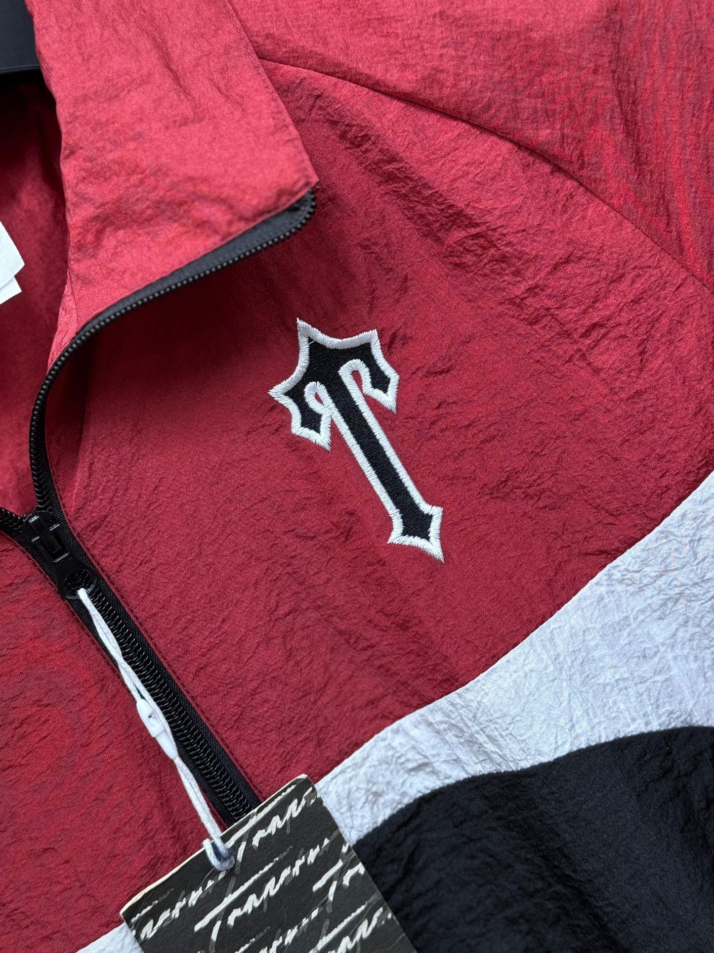 Chandal Trapstar Rojo Negro