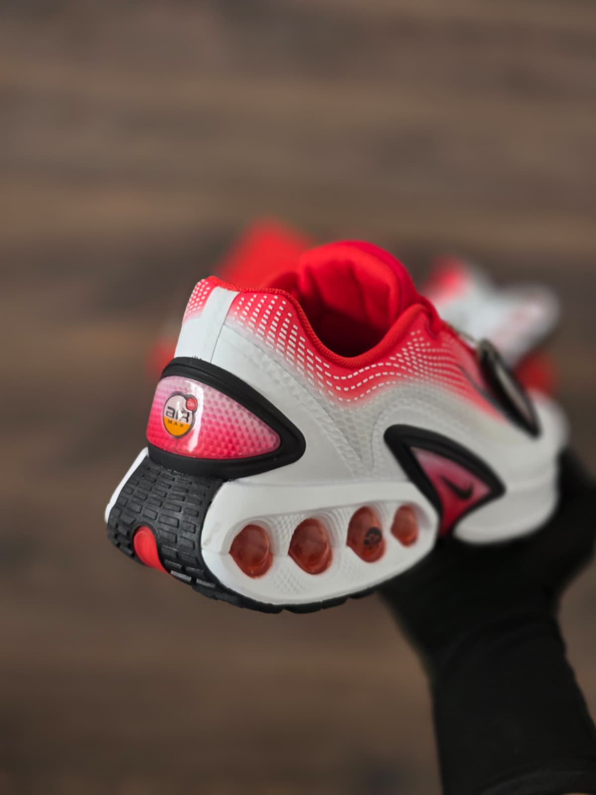 Nike Air Max DN Blanco Rojo