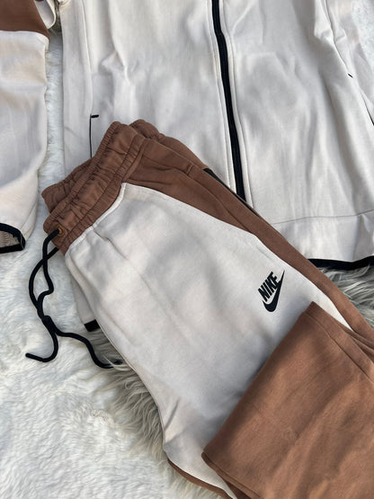 Chandal Nike Tech Fleece Marron Gris