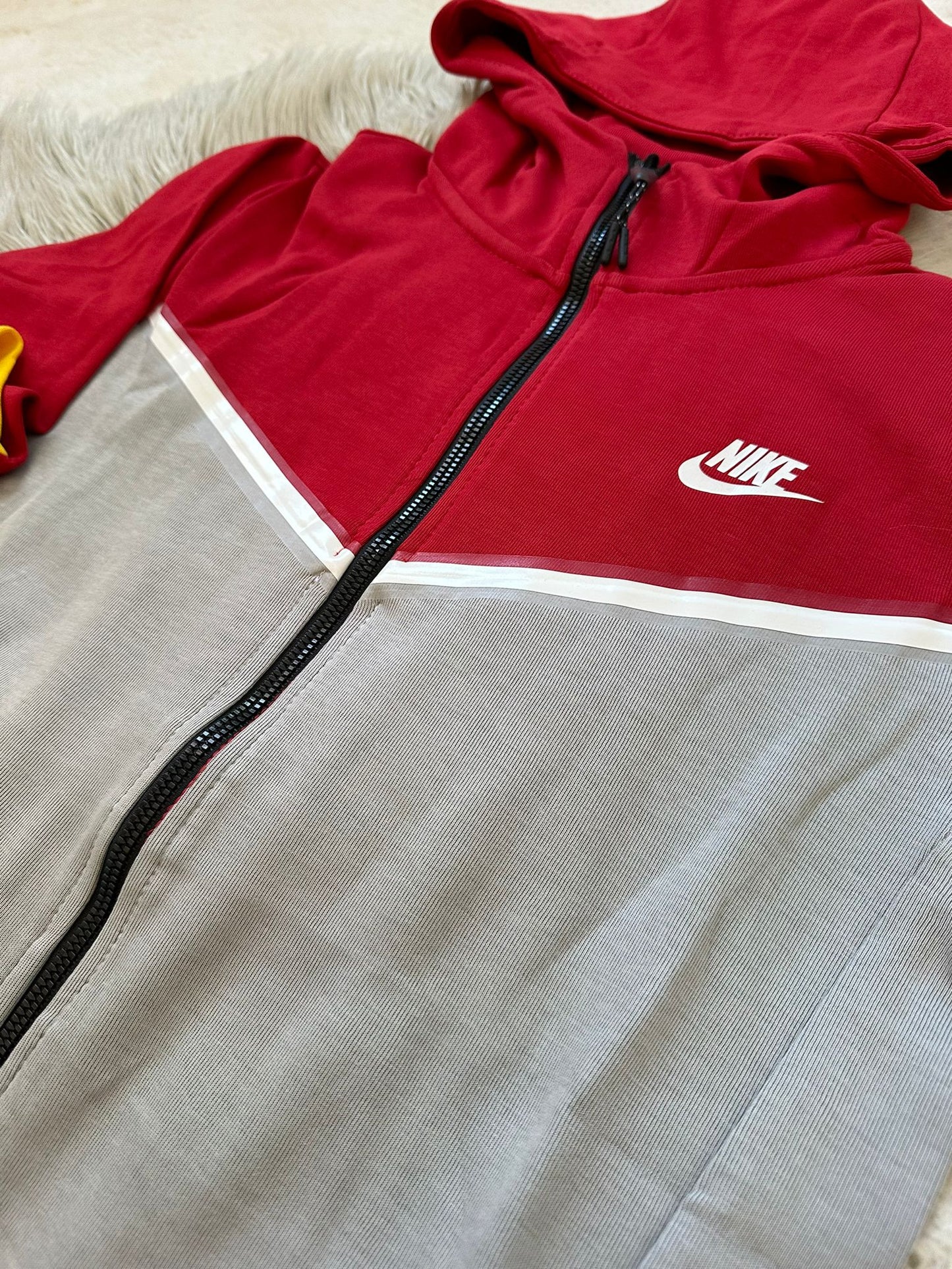 Chandal Nike Tech Fleece Rojo Gris