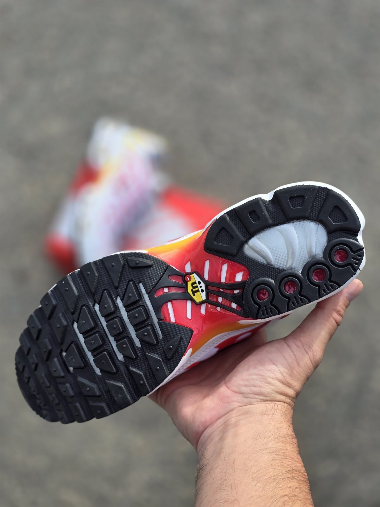 Nike TN Blanco Fuego