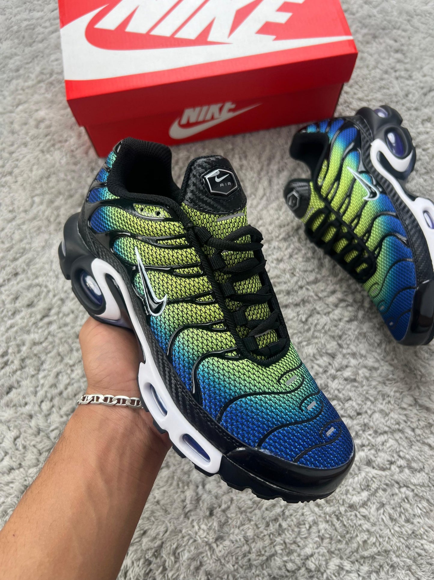 Nike TN Negro Verde