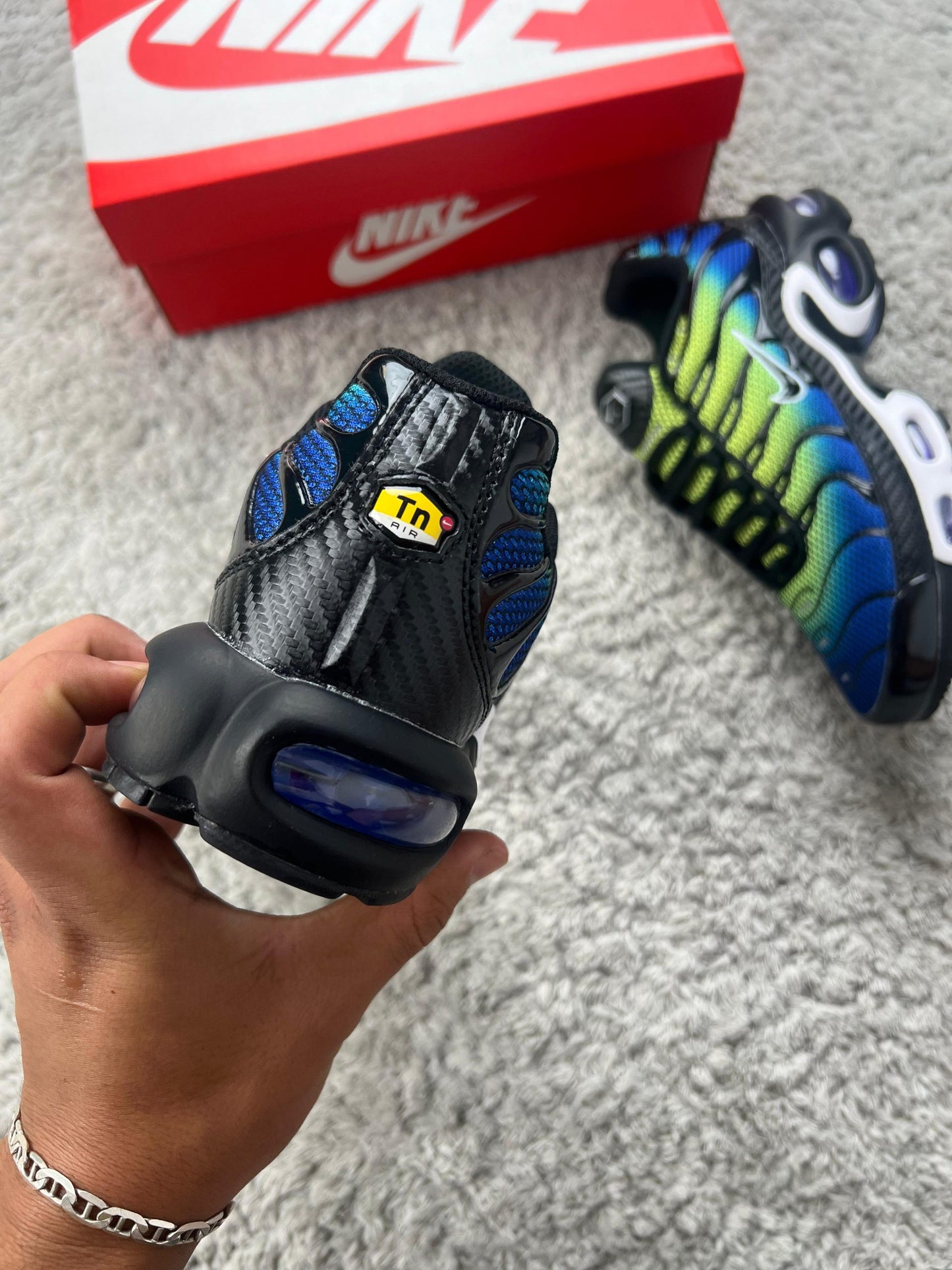 Nike TN Negro Verde