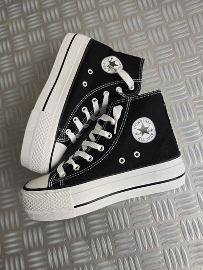 Converse Bota Negra Costura Blanca