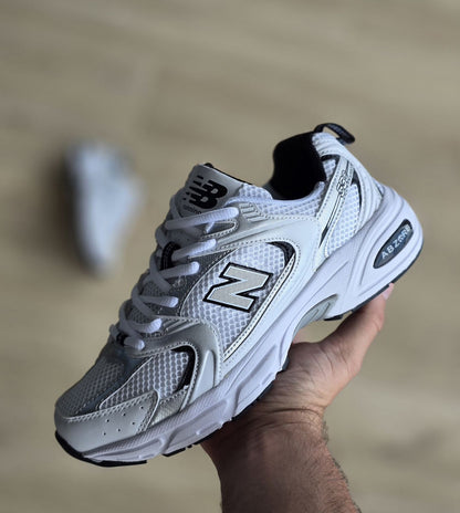 New Balance 530 Blanco Negro