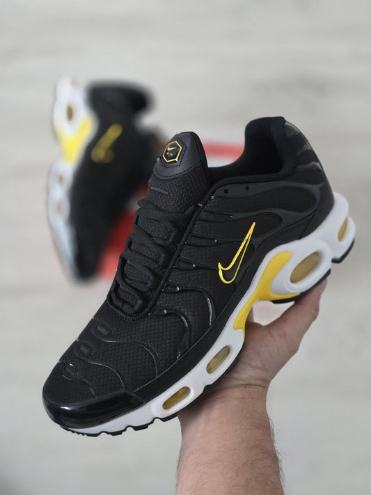 Nike TN Negro Logo Amarillo