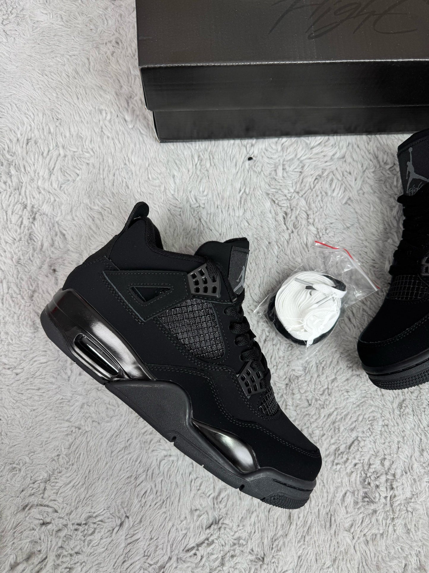 Jordan Retro 4 Gato Negro