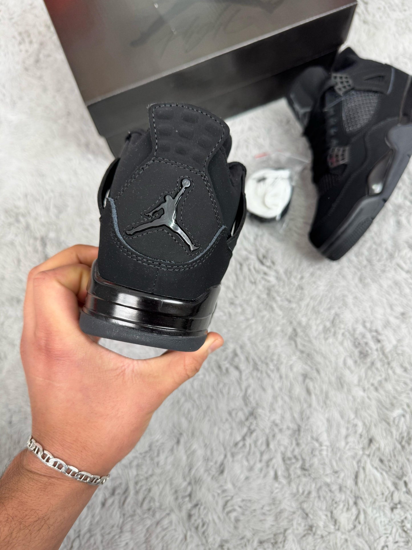 Jordan Retro 4 Gato Negro