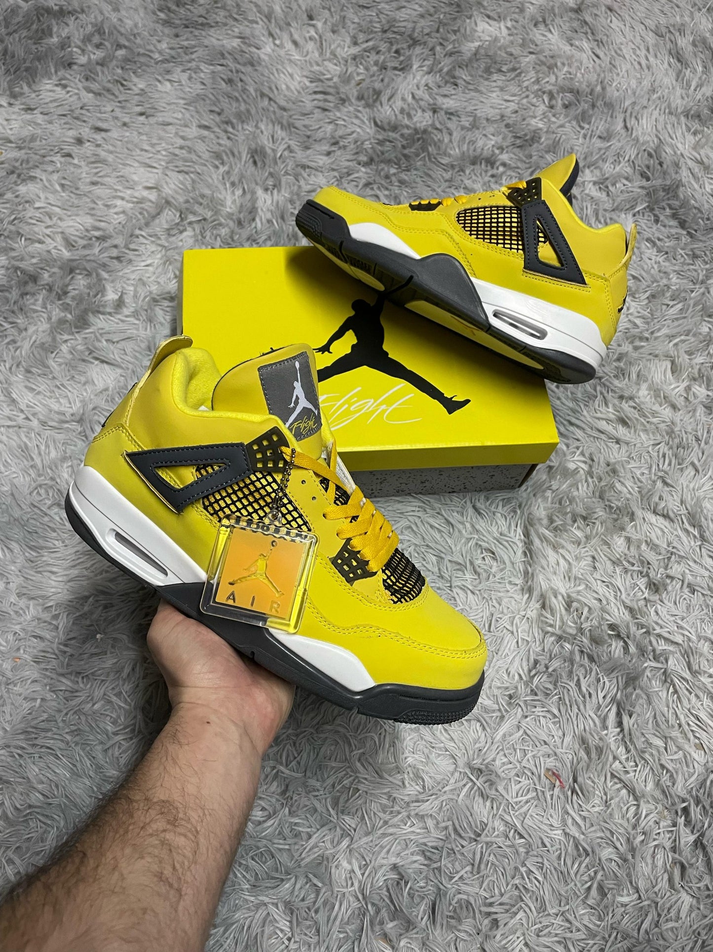 Jordan Retro 4 Amarillo Rayo