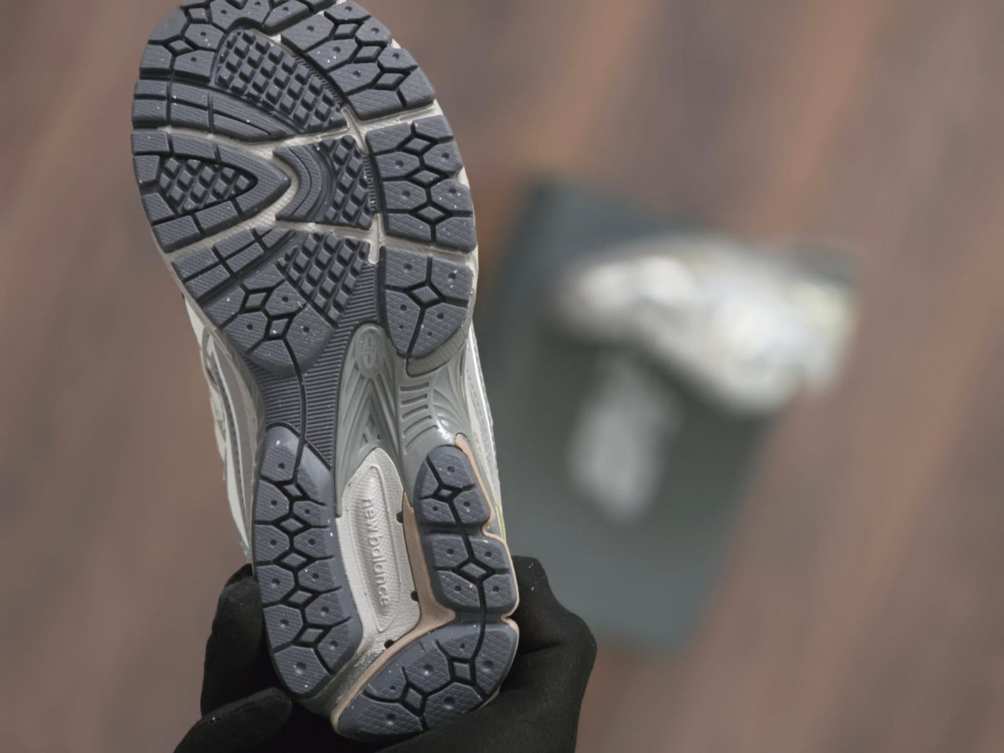 New Balance 1906R Blanco Gris