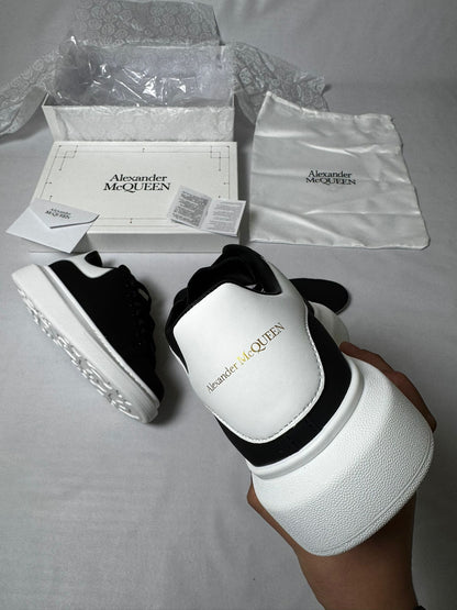 Alexander Mcqueen Negro Talon Blanco