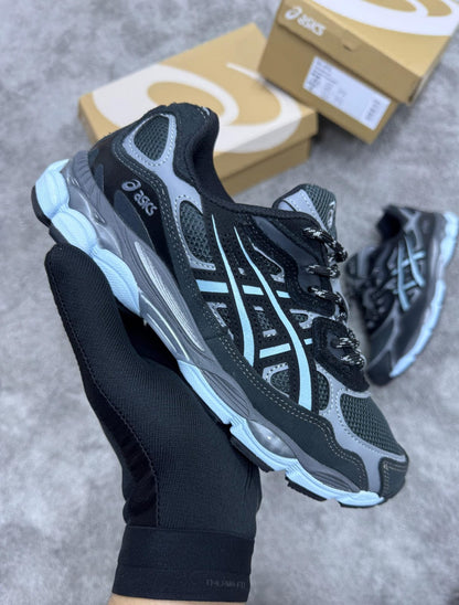 Asics Gel Nyc Negro Celeste