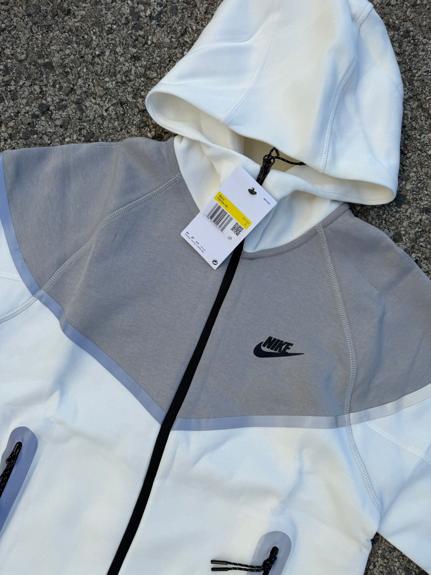 Chandal Nike Tech Eléctrico Blanco Gris
