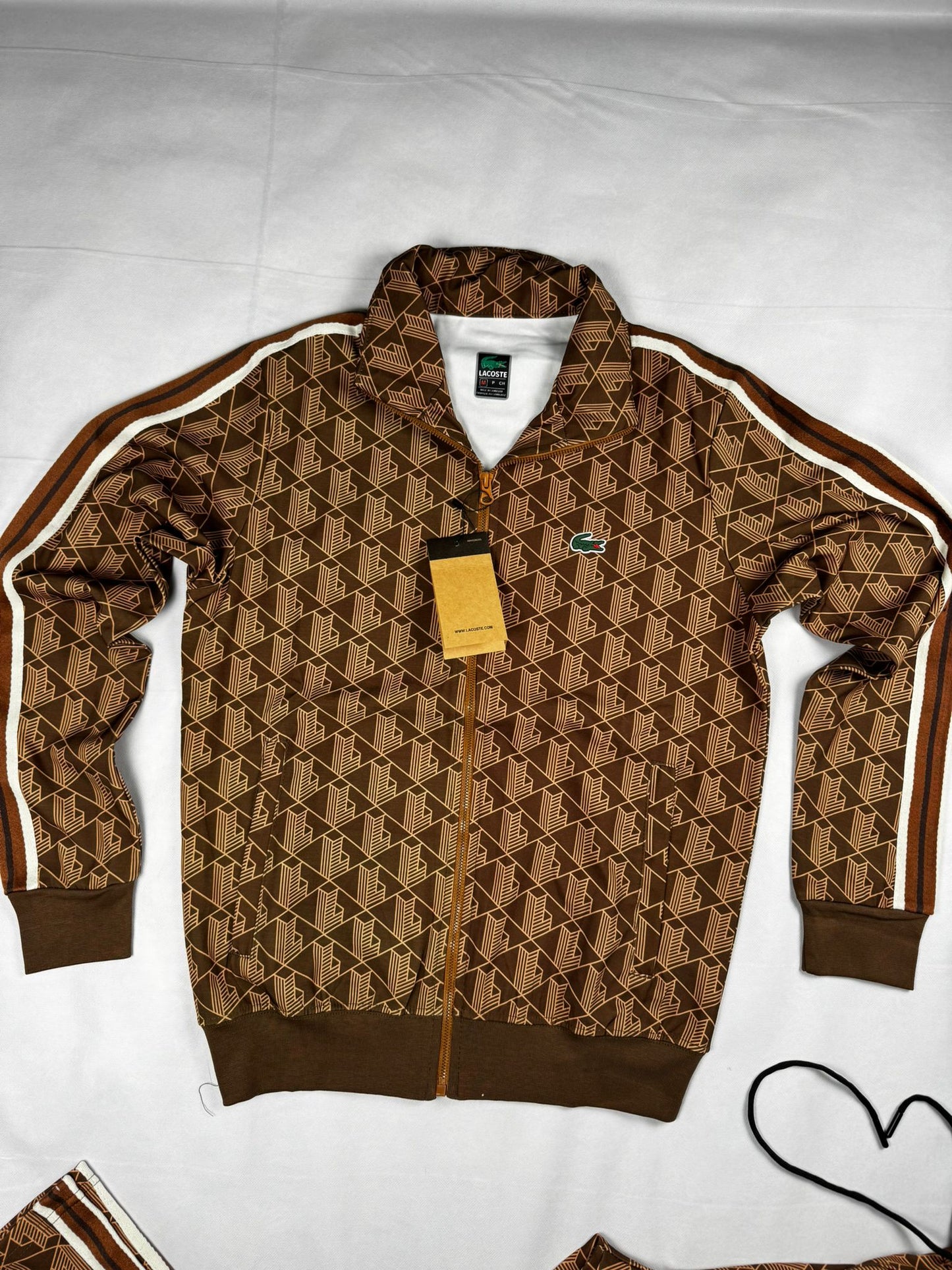 Chandal Lacoste Monograma Marron