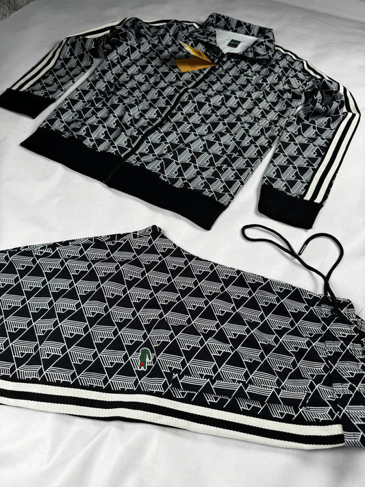 Chandal Lacoste Monograma Negro
