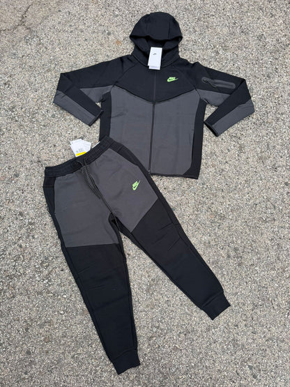 Chandal Nike Tech Retro Negro Gris