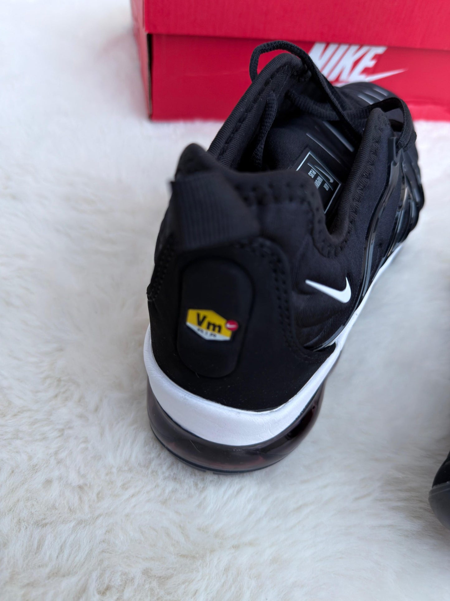 Nike VaporMax Plus Negro Completo