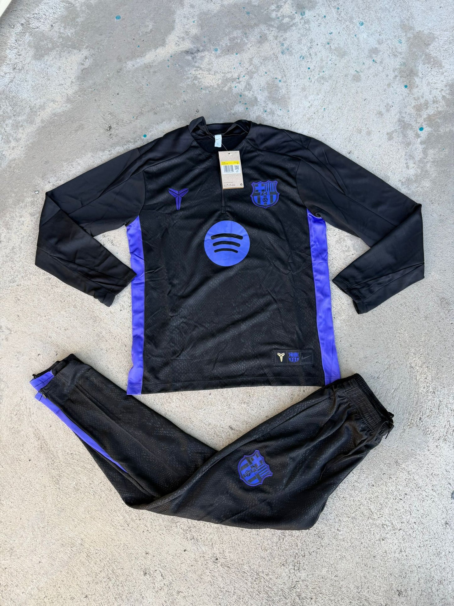 Chandal Barcelona Negro Morado